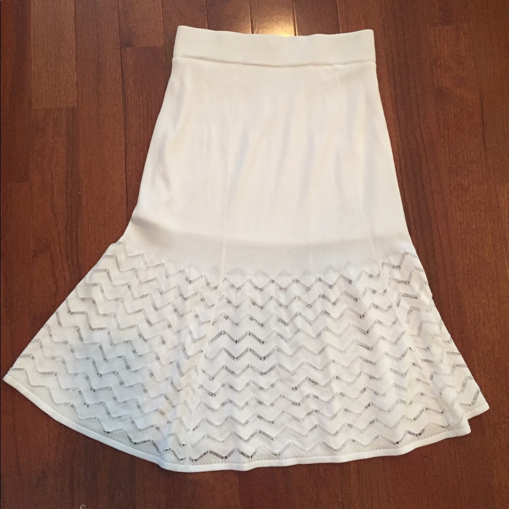 New York & Co White Skirt
